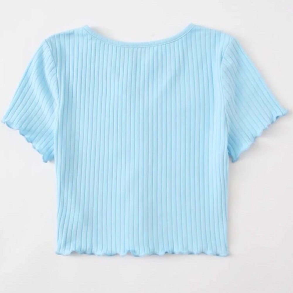 SHEIN blouse - Picture 2 of 5